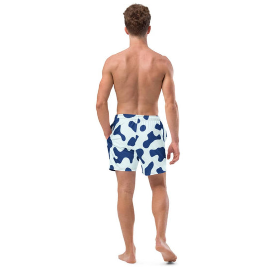 maillot de bain pour homme couleur camouflage blanc et bleu marque physique affûté vue de dos