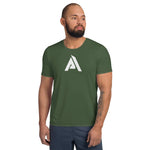 T-shirt de sport pour homme couleur vert kaki marque physique affûté vue de face